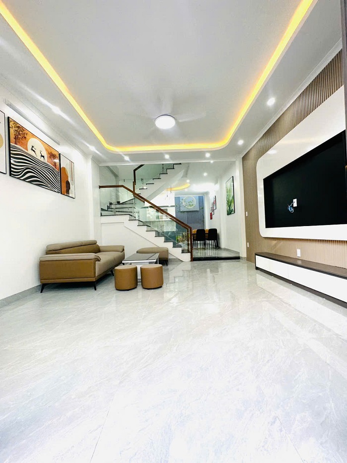 Bán Nhà Phố Lô Góc Độc Lập 4 Tầng, DT 65m² tại Vĩnh Niệm, Lê Chân, Hải Phòng - Sổ Đỏ Chính Chủ